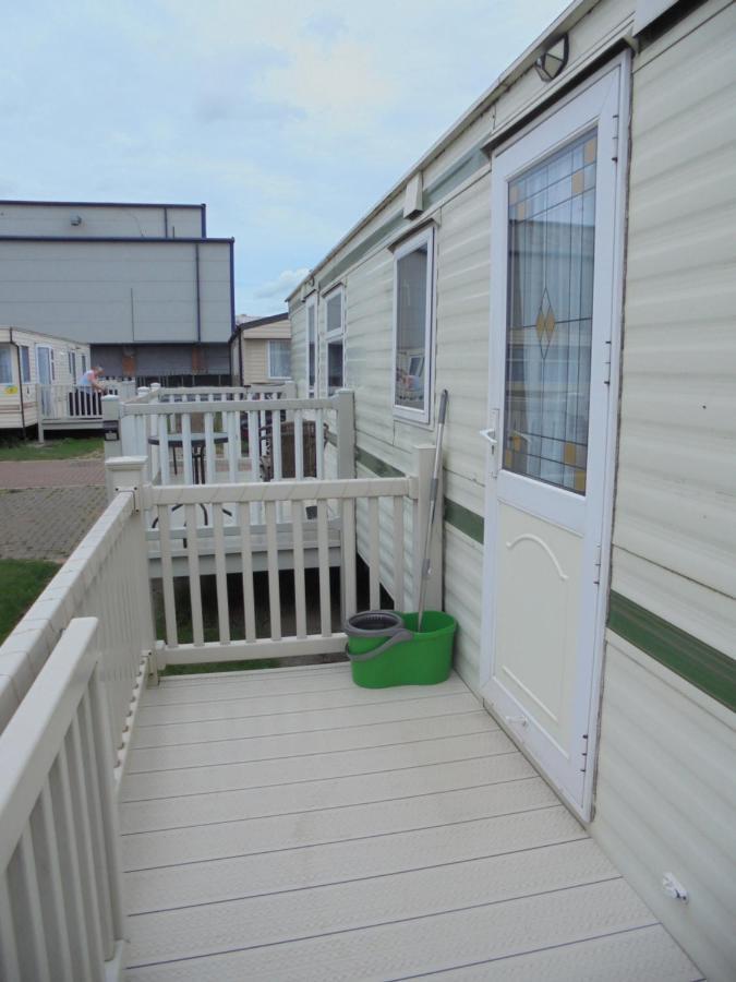 Seaview: The Crown:- 6 Berth, Central Heated, Enclosed Veranda Ingoldmells Exteriér fotografie